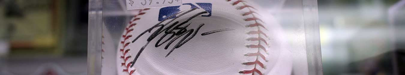 Sports Memorabilia, including autographs in Azusa, California