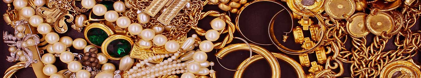 gold jewelry in Baldwin Park