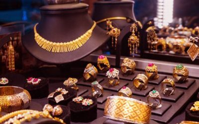 Should I Buy Jewelry From a Pawn Shop?