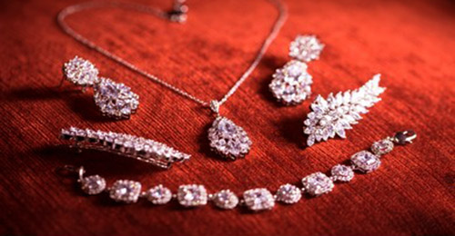 We buy gold, silver and diamond jewelry near Covina and Baldwin Park