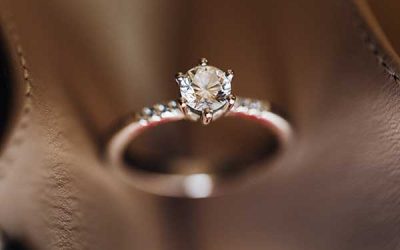 Buying a Diamond Ring From a Pawn Shop (A Guide)